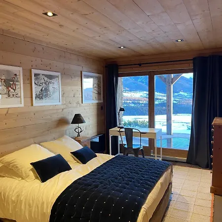 Standing Exceptionnel Bolquere Pyrenees 2000