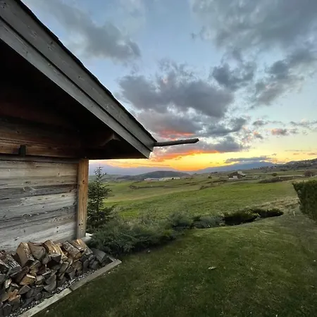 Standing Exceptionnel Bolquere Pyrenees 2000